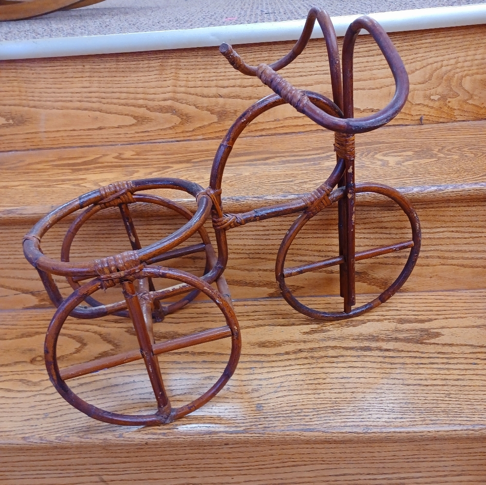 Boho Rattan Planter - Picture 2 of 9